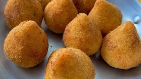 Coxinha de costela