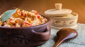 Arroz à grega com queijo