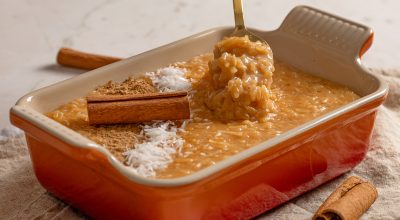 Arroz-doce com açúcar queimado