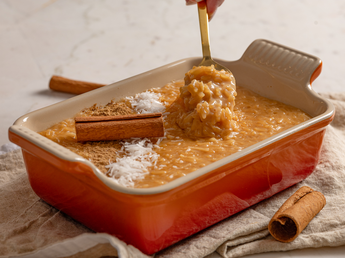 Arroz-doce com açúcar queimado