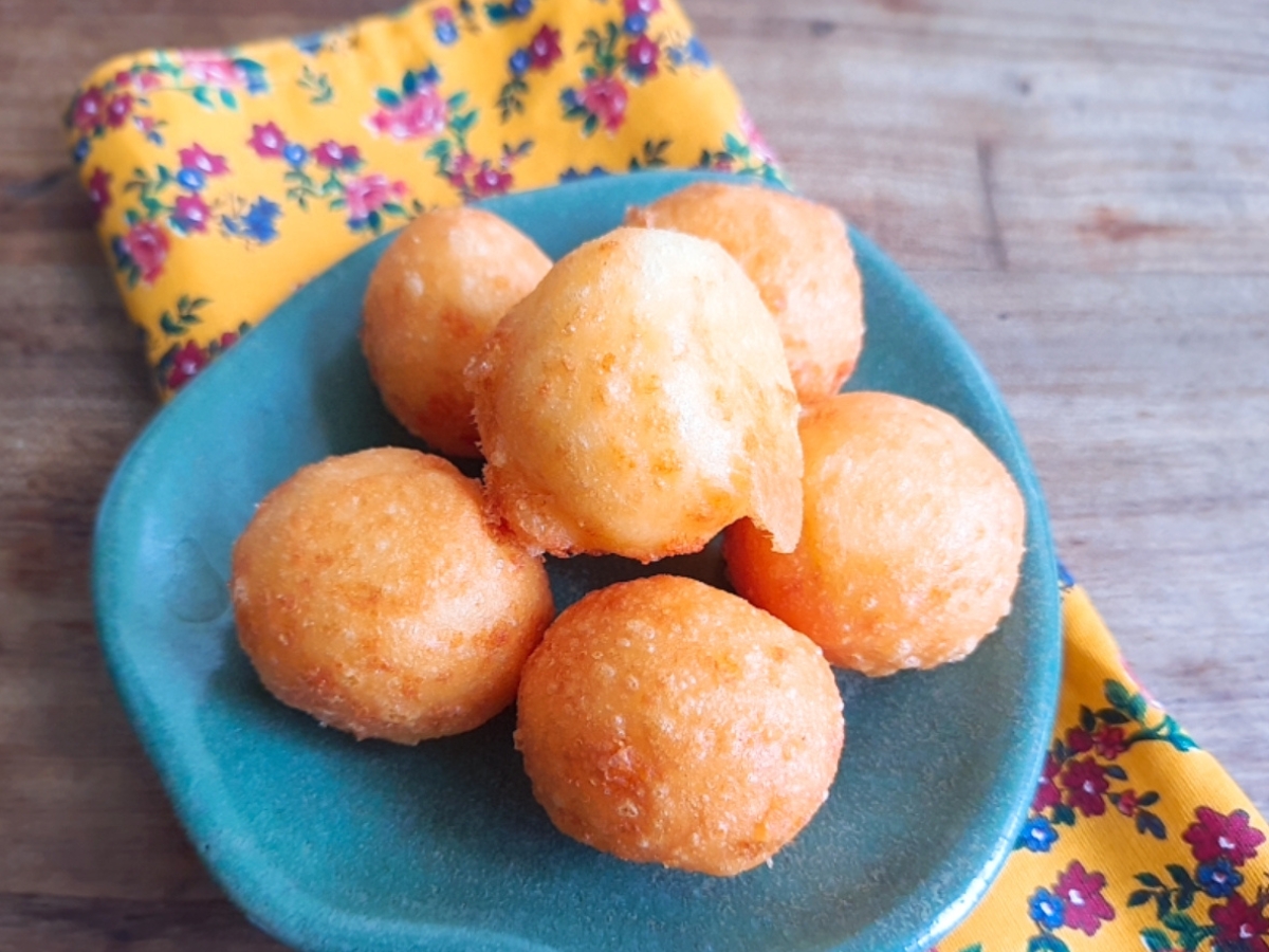 Bolinha de queijo sem glúten na air fryer