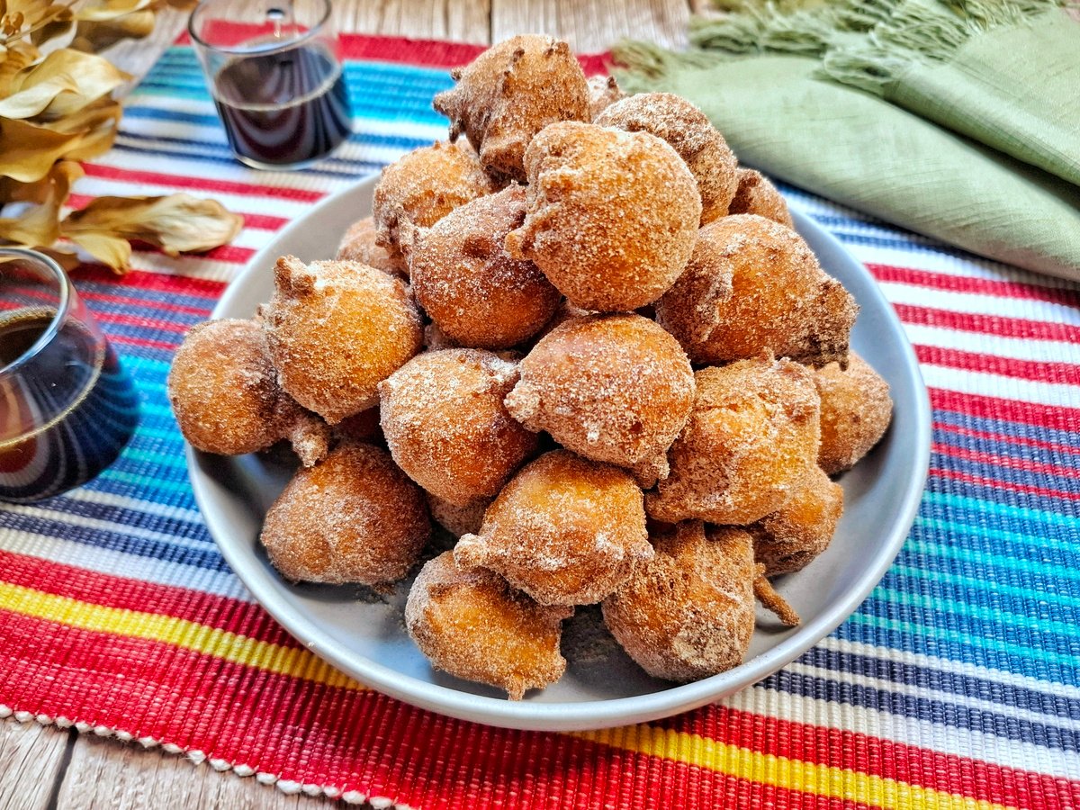 Bolinho de chuva simples e rápido