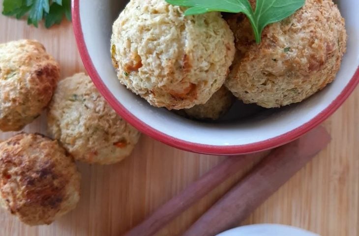 Bolinho de couve-flor na airfryer