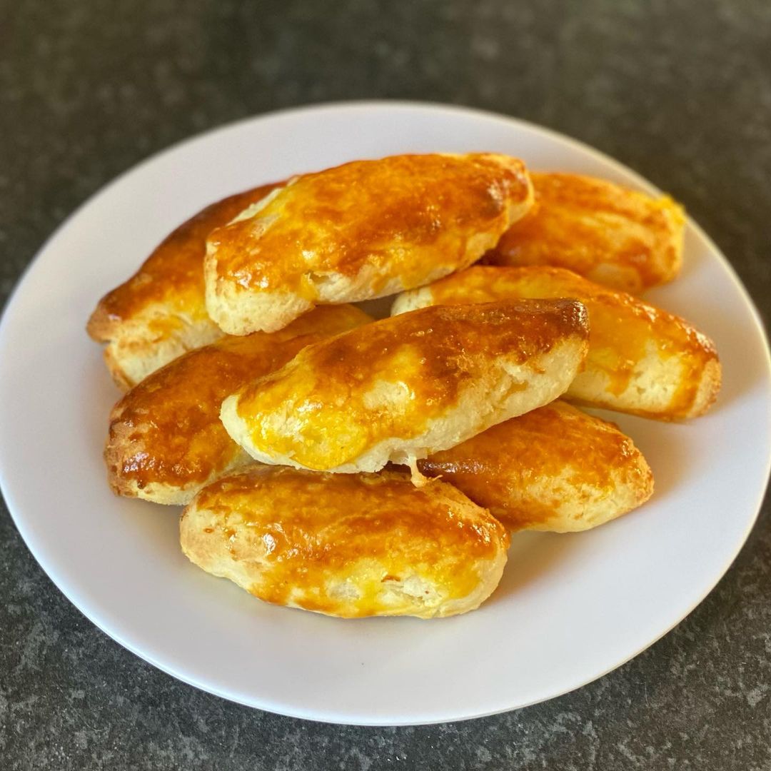 Bolinho De Farinha De Arroz Recheado Receiteria