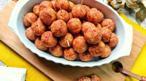 Bolinho de mandioca com carne-seca