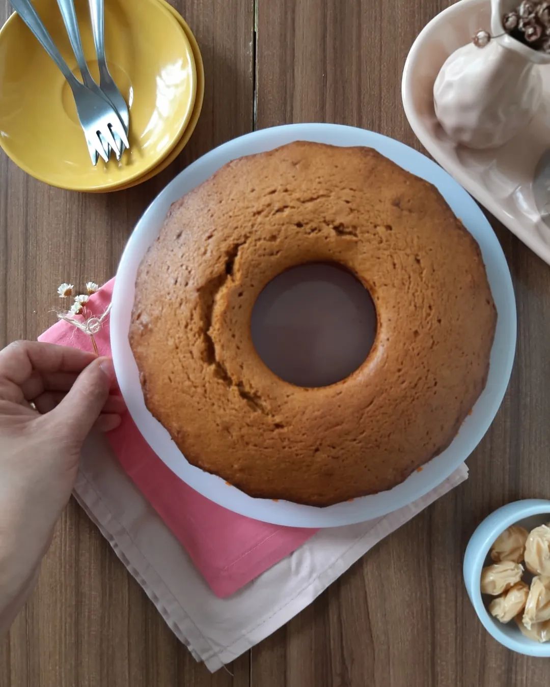 RECEITA DE BOLO DE CARAMELO DE SARAH Online - Gombis.pt