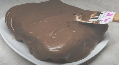 Bolo de cenoura com brigadeiro mole