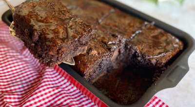 Bolo de chocolate fofinho com óleo