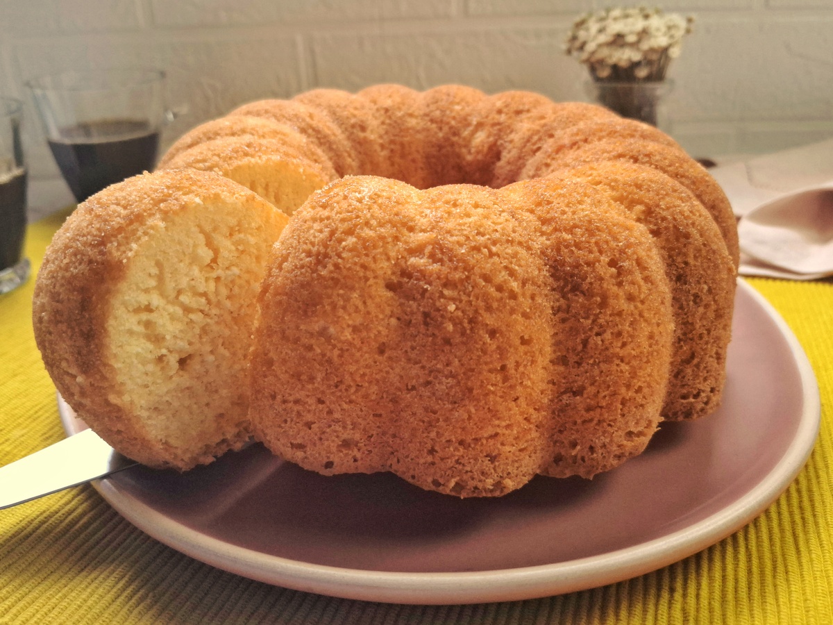 Bolo de Maizena com coco