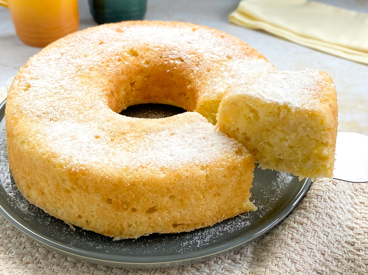 Bolo de mandioca cozida sem glúten