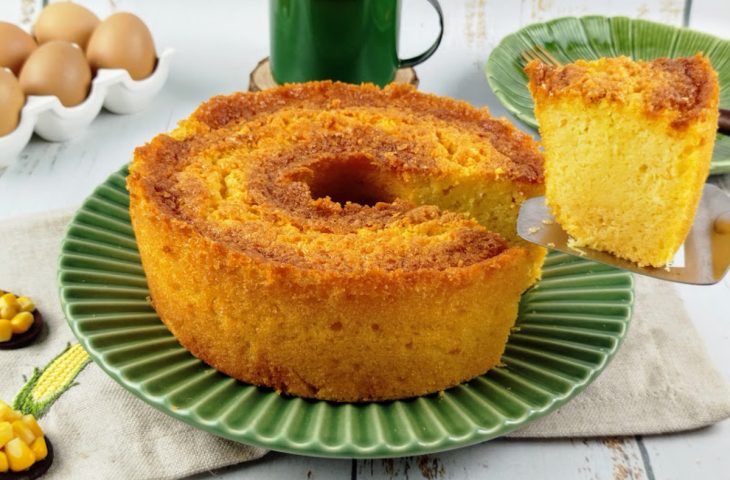 Bolo de milho de lata simples