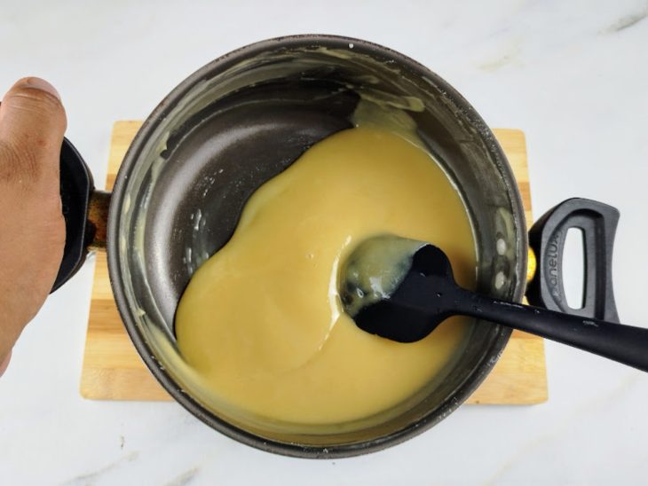 Brigadeiro de leite Ninho na panela.