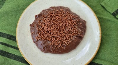 Brigadeiro de casca de banana