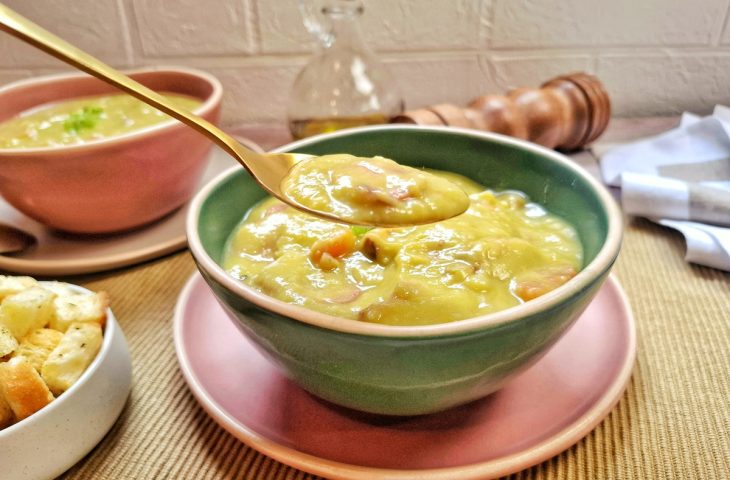 Caldo de ervilha