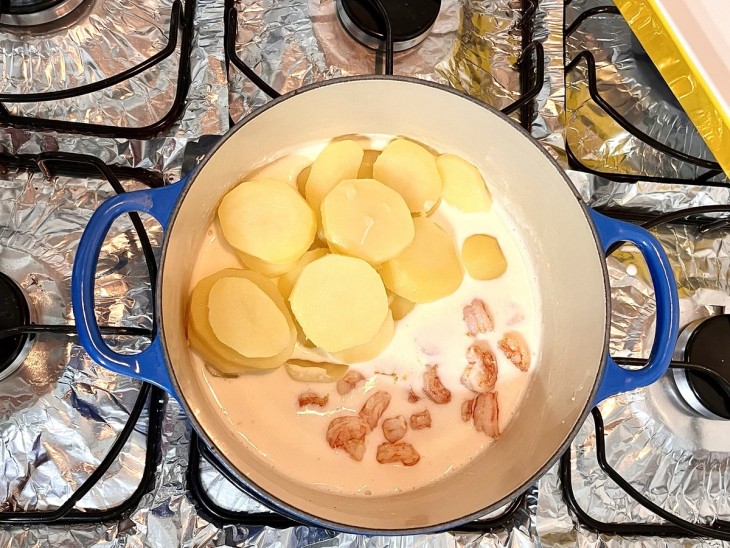 Camarão ao molho branco gratinado com batata - Passo a Passo