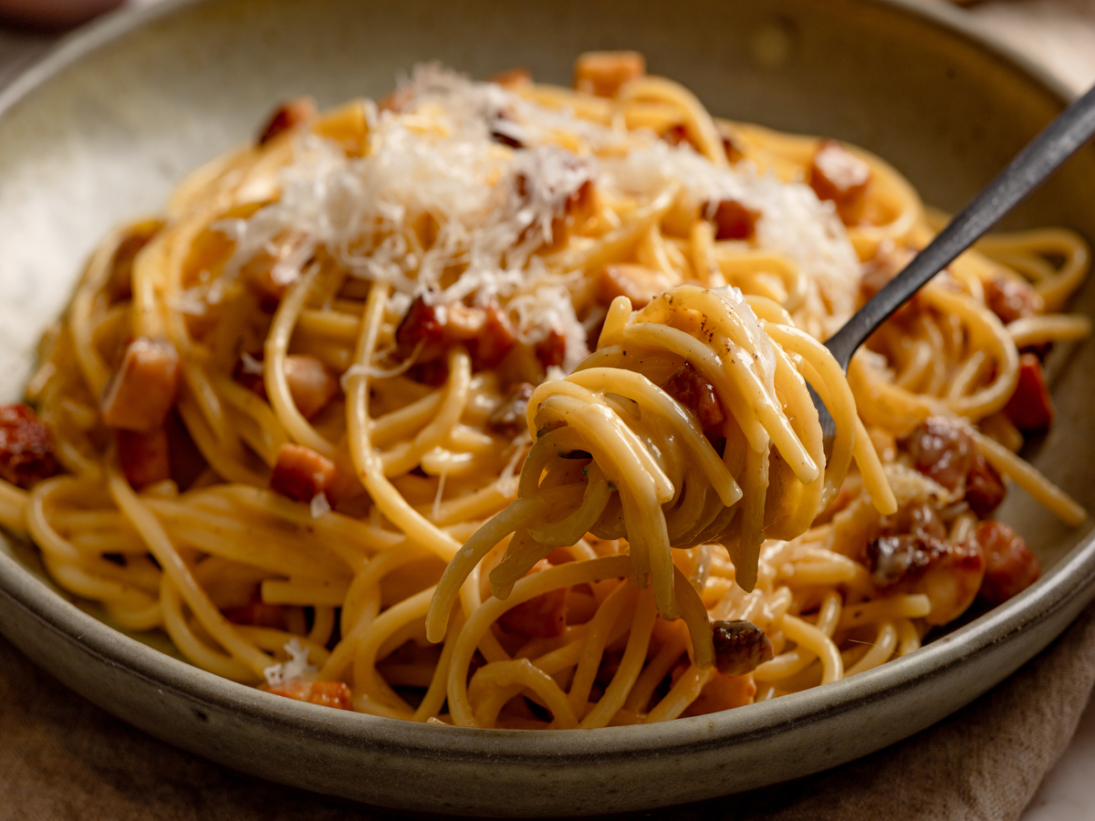 Carbonara fácil e rápido