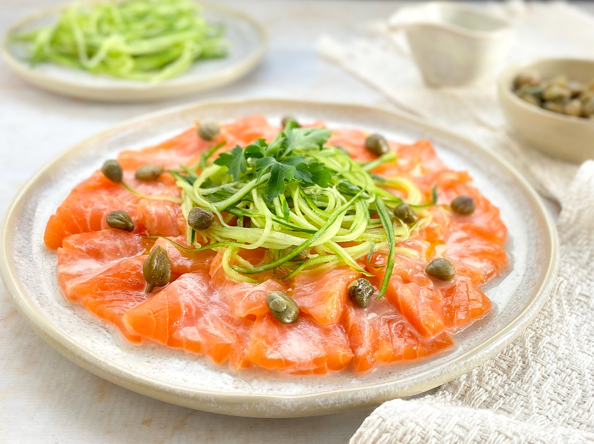 Carpaccio de salmão