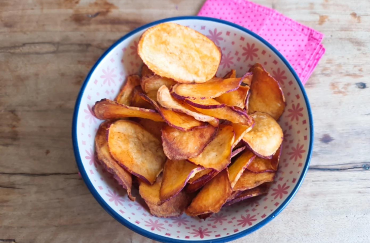 Chips de batata-doce com páprica