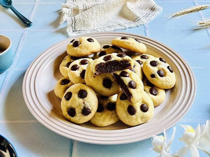 Cookies rápido prontos para consumo.