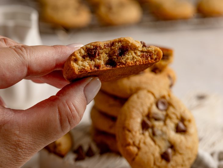 Cookies simples prontos para consumo.