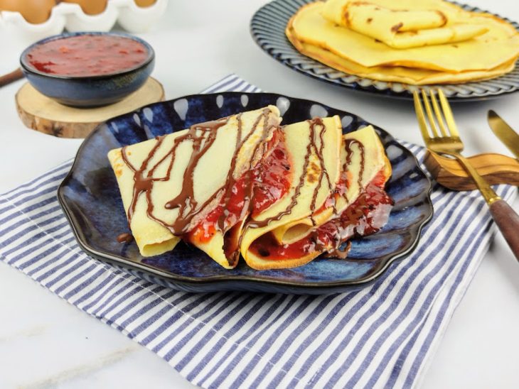 Crepe simples e rápido, recheado e pronto para consumo.