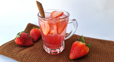 Drink de morango e canela com Jurupinga