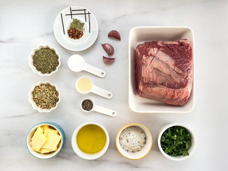 Ingredientes para o entrecot ao molho de chimichurri.