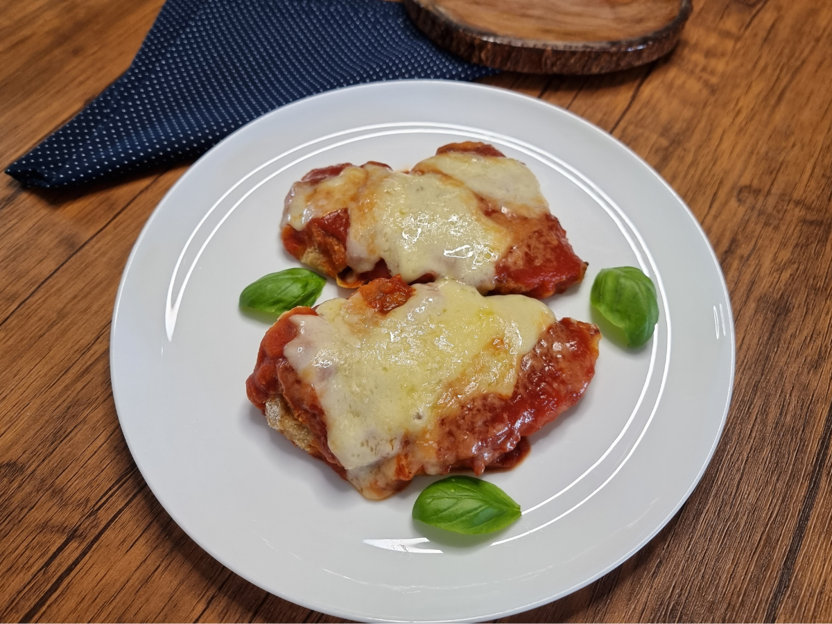 Frango à parmegiana sem fritura