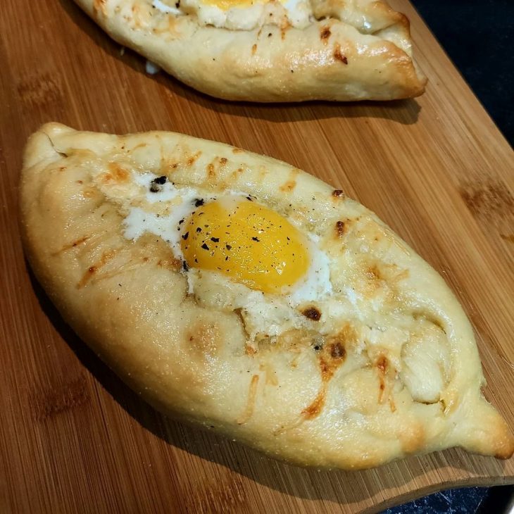 Khachapuri