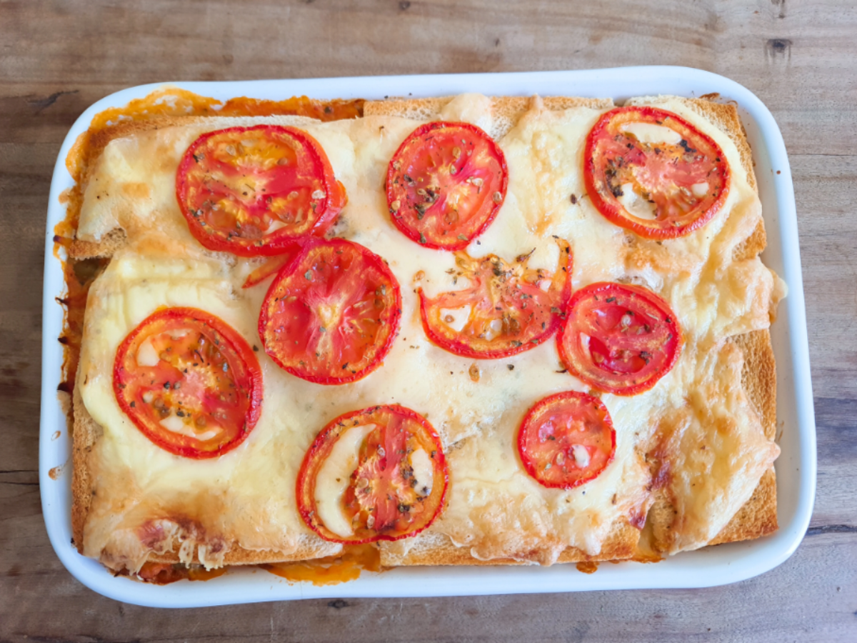 Lanche de forno com frango