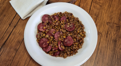 Lentilha com linguiça