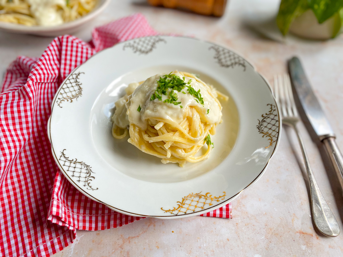 Macarrão ao molho branco sem creme de leite