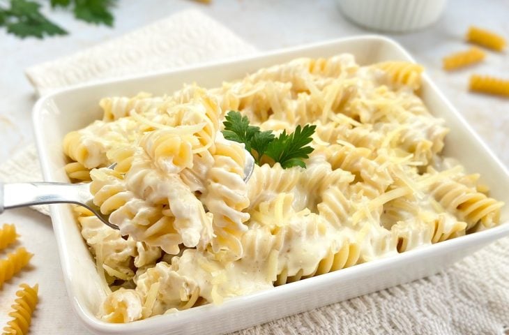 Macarrão com creme de leite