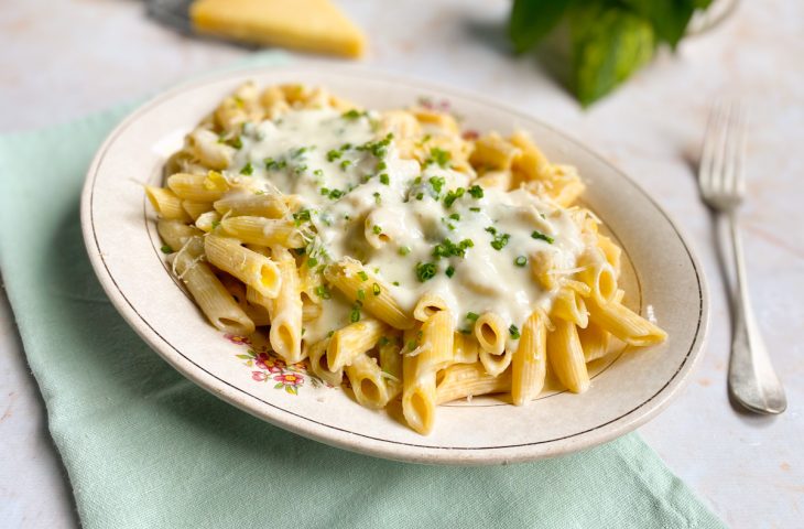 Macarrão com molho branco