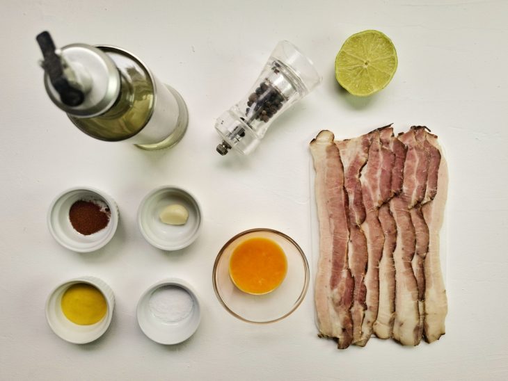 Ingredientes para a maionese de bacon.