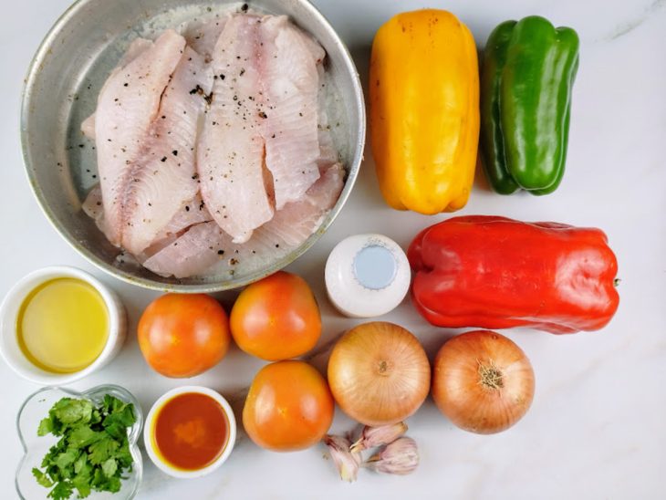 Ingredientes para a moqueca de tilápia.