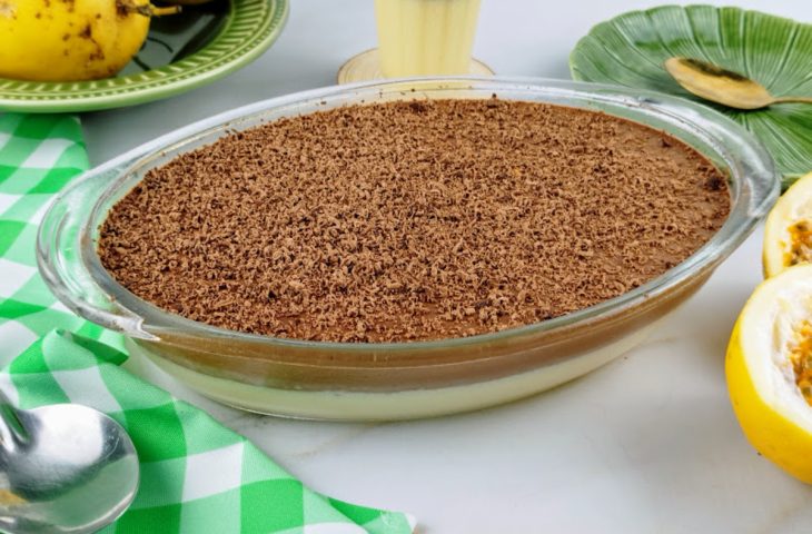 Mousse de chocolate e maracujá