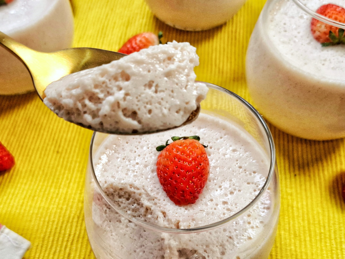 Mousse de morango fácil