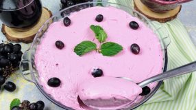 Mousse de uva com Tang