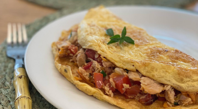 Omelete rápido com atum