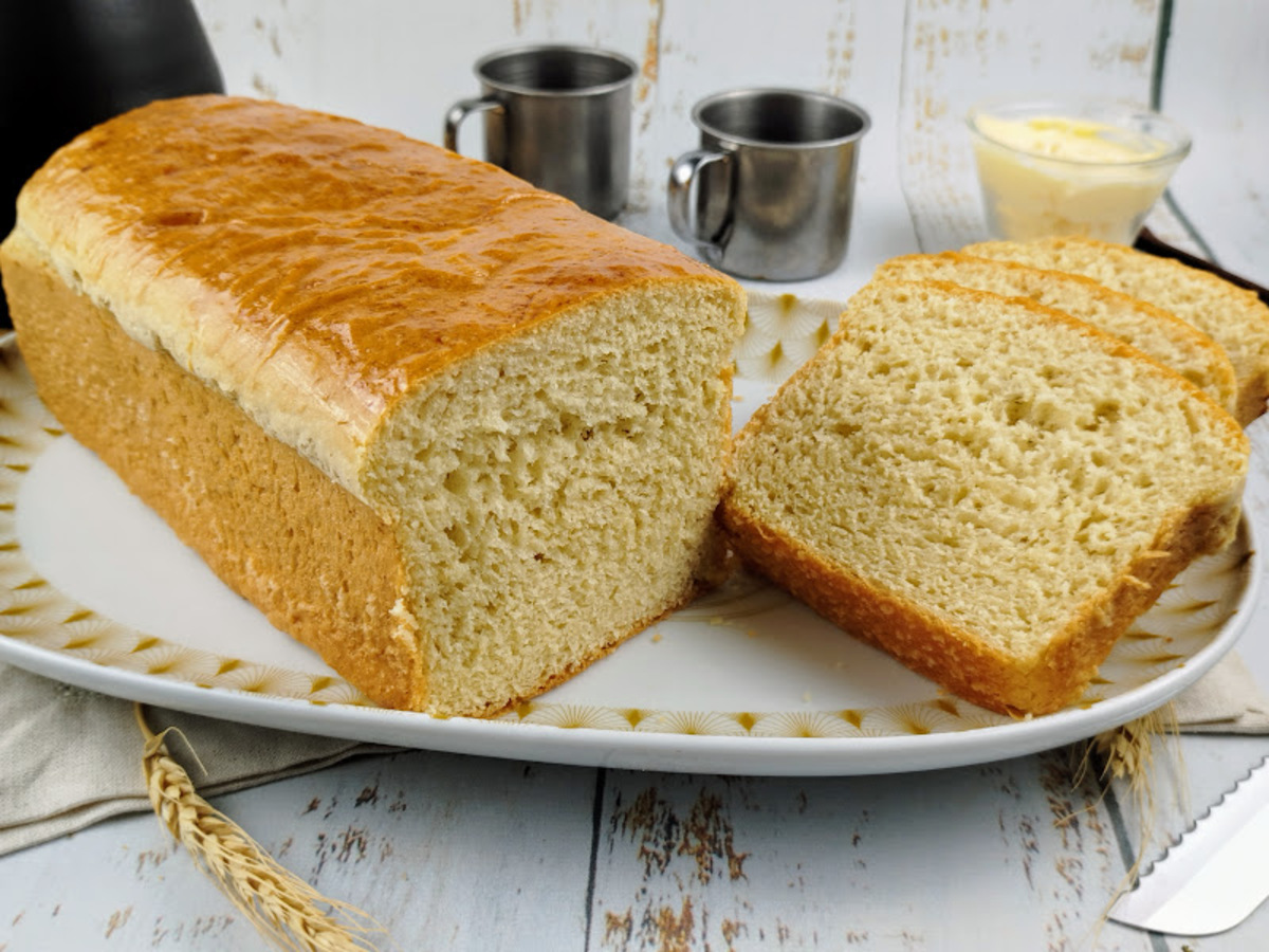 Pão caseiro simples e rápido