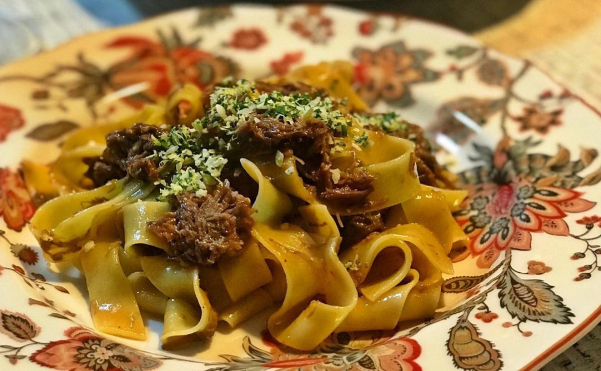 Pappardelle com ragu de ossobuco - Receiteria