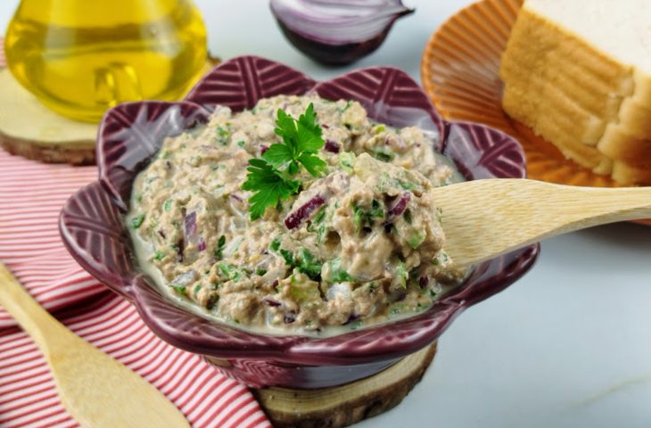 Patê de atum com requeijão light