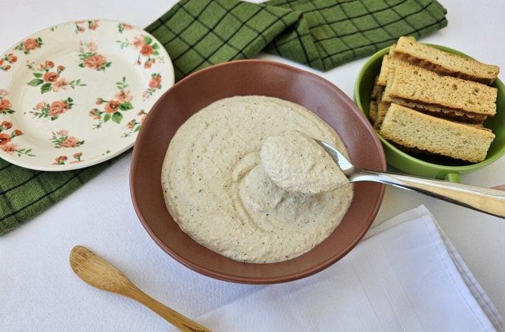 Patê de presunto com creme de leite