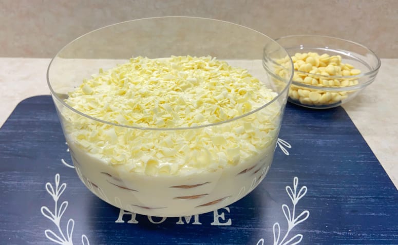 Pavê simples de chocolate branco: muito sabor e praticidade