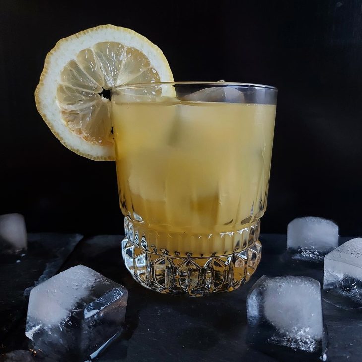 Pinneapple bourbon lemonade