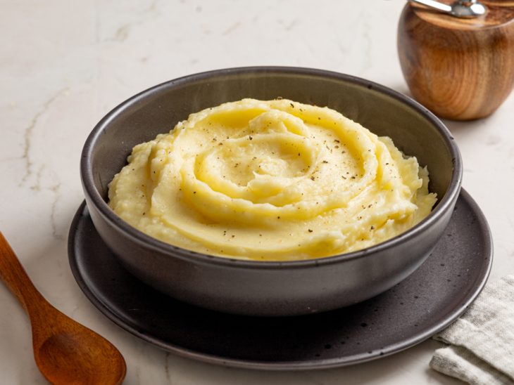 Bowl com purê de batata fácil.