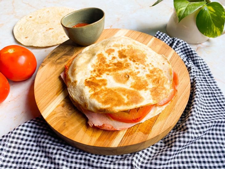 quesadilla com presunto