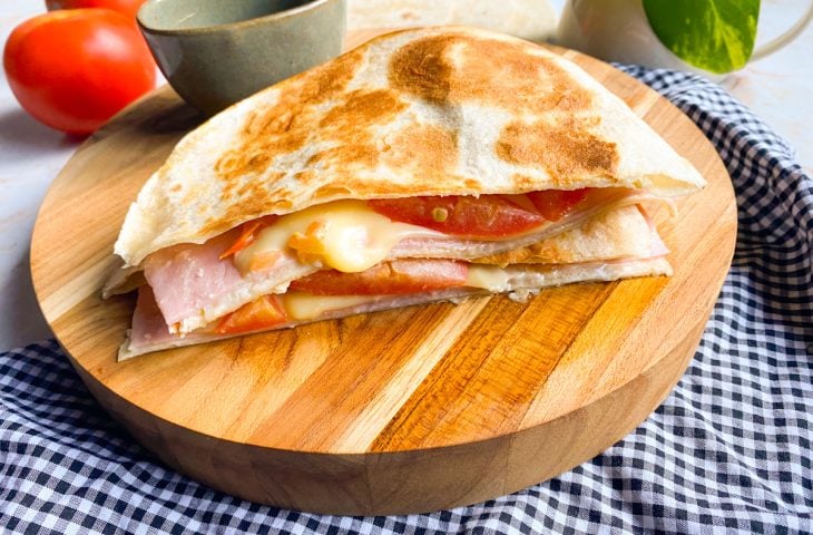 Quesadilla com presunto