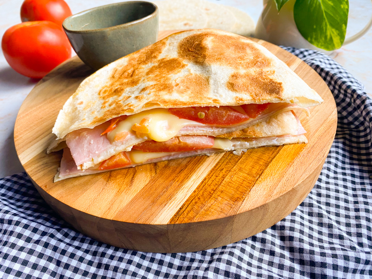 Quesadilla com presunto